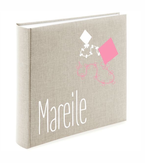 Album mit Name und Drachen