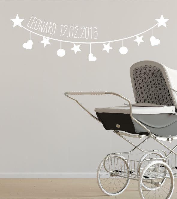 Girlande mit Namen und Datum als Wandtattoo