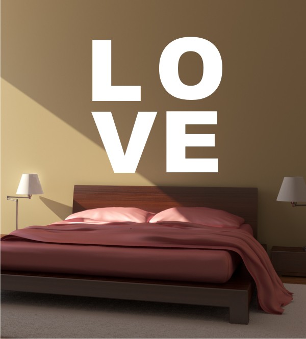 LOVE als Wandtattoo