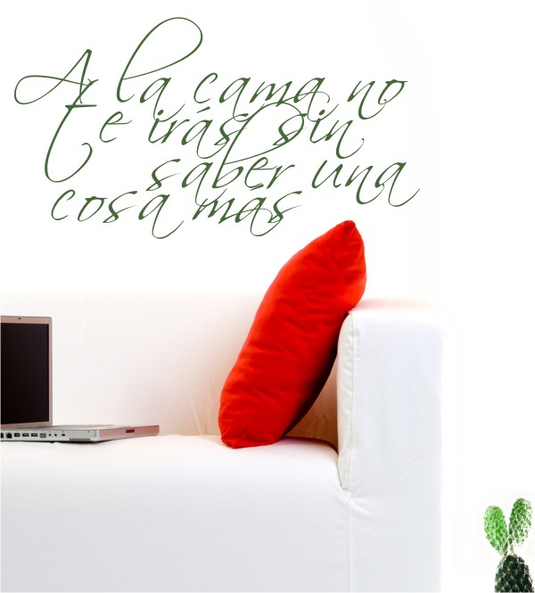 A la cama... als Wandtattoo