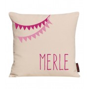 Kissen mit Namen und Fähnchen