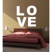 LOVE als Wandtattoo