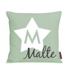 Kissen mit Namen und Initial im Stern