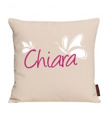 Kissen mit Namen und Schmetterlingen