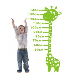 Giraffe mit Maßband als Wandtattoo