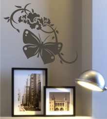 Schmetterling mit Blumenranke als Wandtattoo