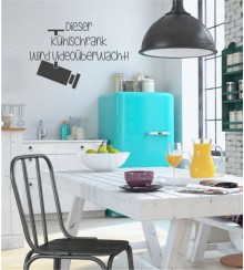 Dieser Kühlschrank wird... als Wandtattoo