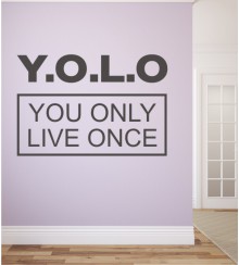 YOLO als Wandtattoo
